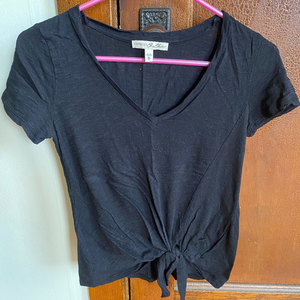 Express Shirt w/ Tie